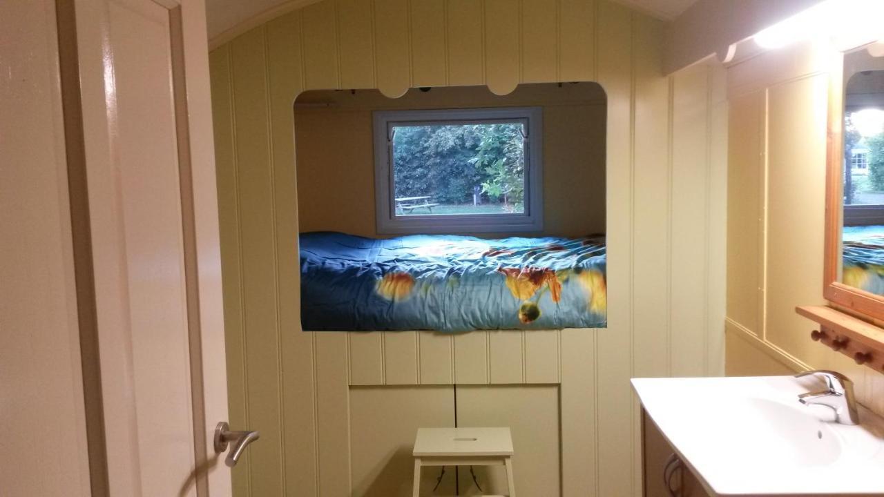 Pipowagen Camping Puur Genieten Bed & Breakfast Someren Bagian luar foto